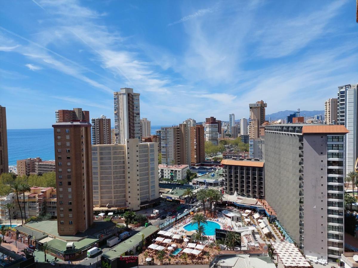 Best View - Welcome Penthouse Apartamentos Karola Бенидорм Екстериор снимка